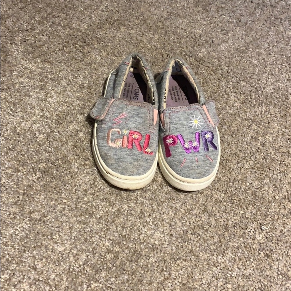 Toms toddler size 5